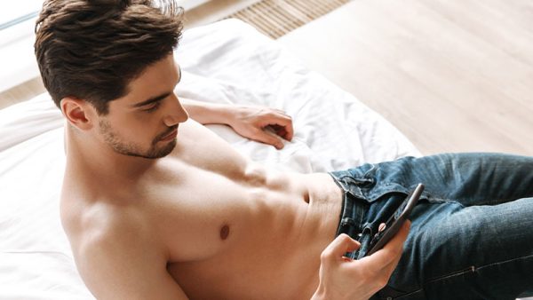 Top-5-Tips-for-the-Hottest-Gay-Phone-Sex